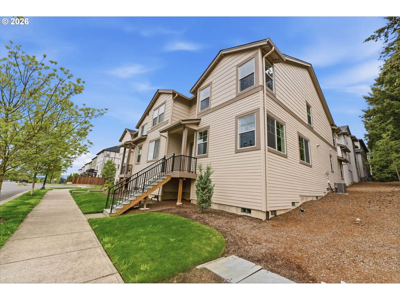 https://bt-photos.global.ssl.fastly.net/portland/1280_boomver_2_127519862-2.jpg