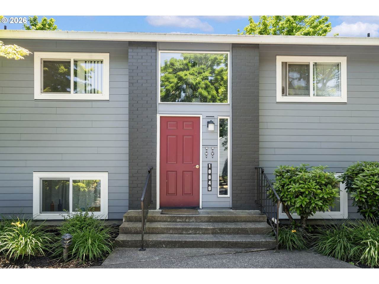 10840 Meadowbrook Dr - Photo 1