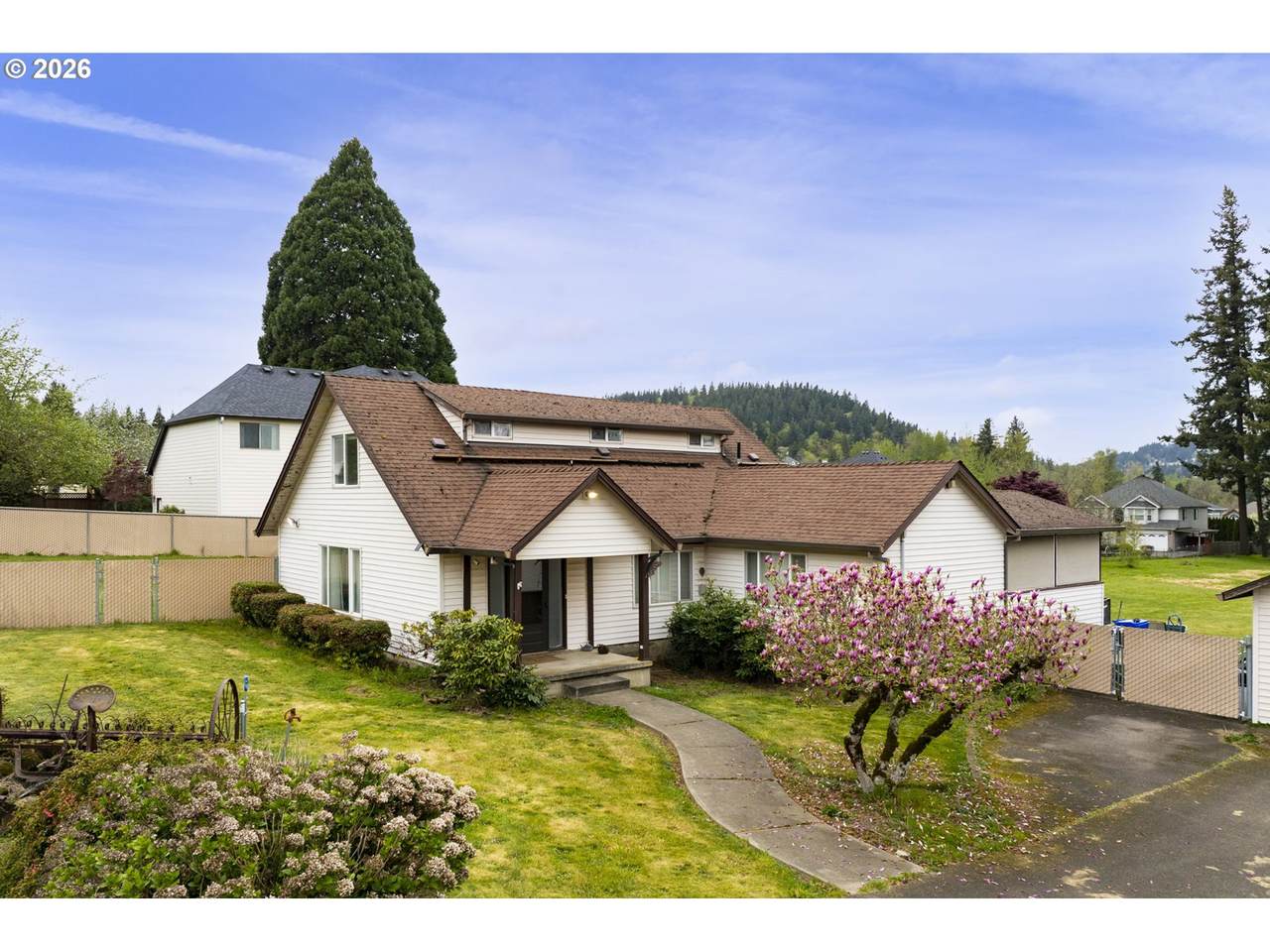 https://bt-photos.global.ssl.fastly.net/portland/1280_boomver_2_135127190-2.jpg