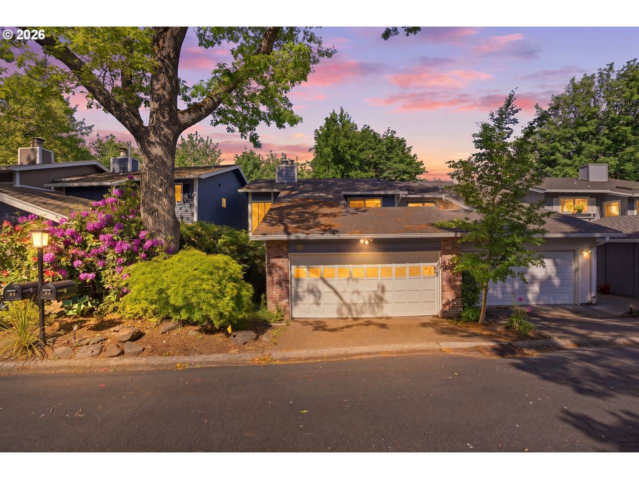 64 Wheatherstone Ct - Photo 1