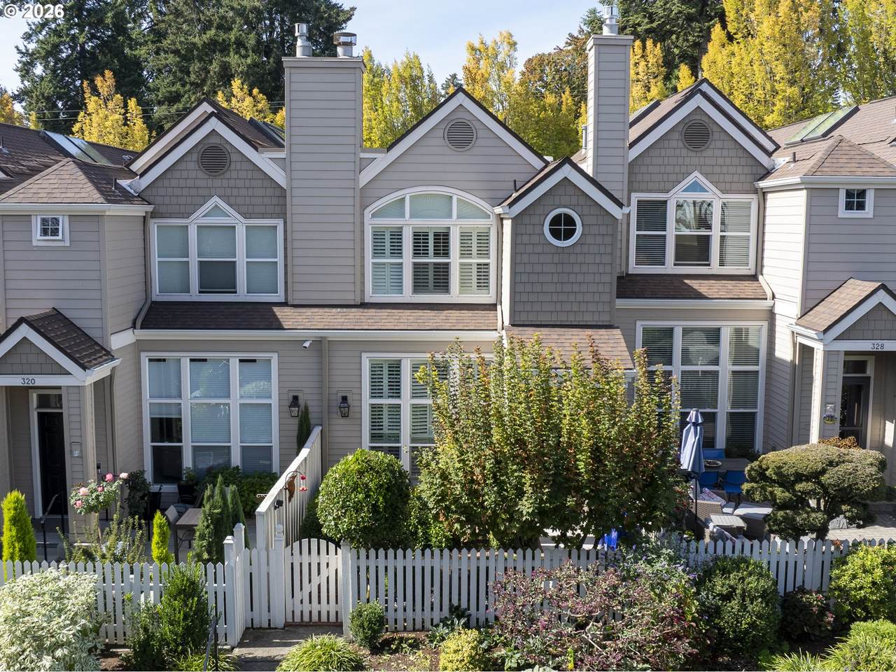 https://bt-photos.global.ssl.fastly.net/portland/1280_boomver_2_137194456-2.jpg