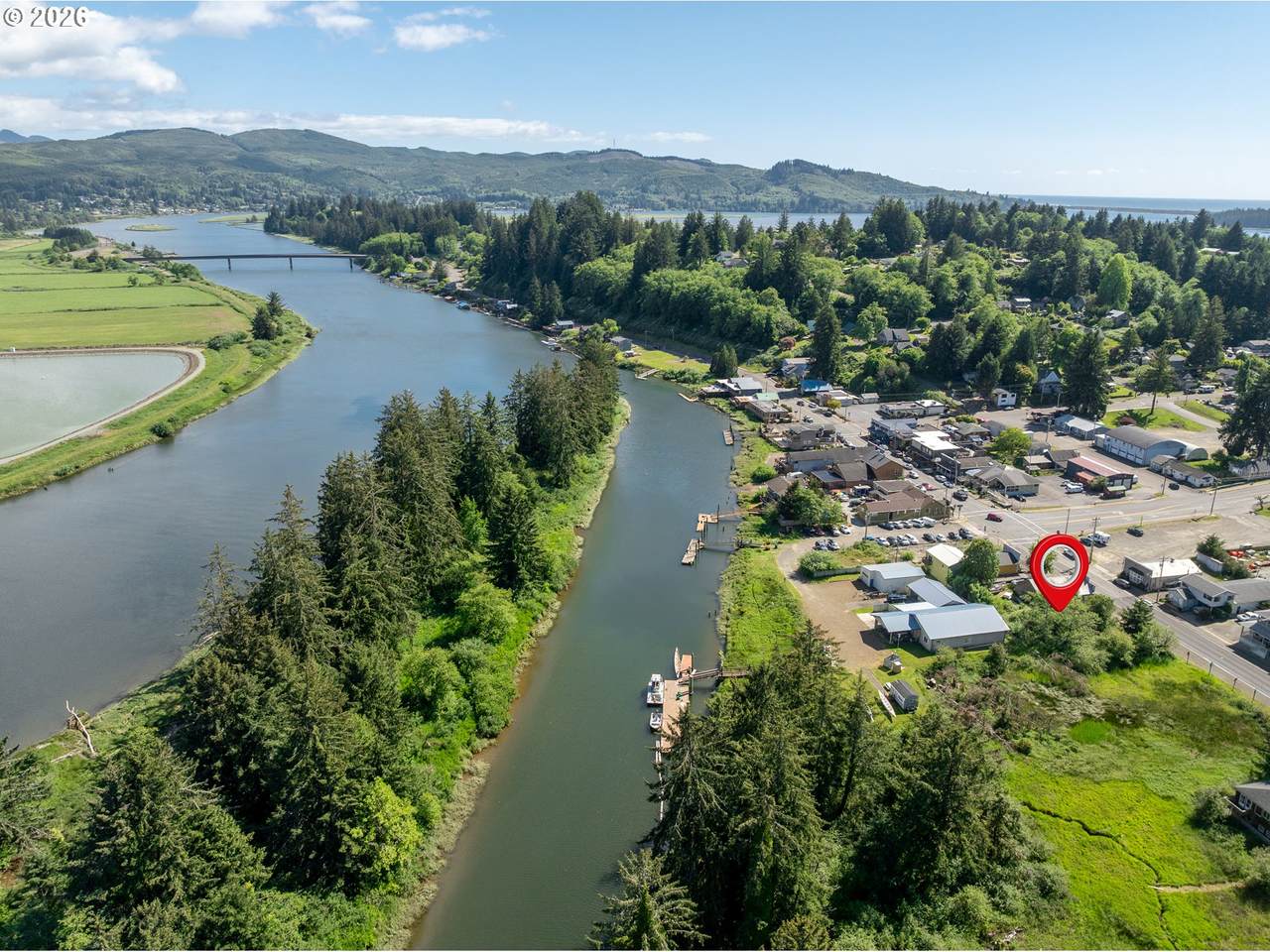 https://bt-photos.global.ssl.fastly.net/portland/1280_boomver_2_142353189-2.jpg