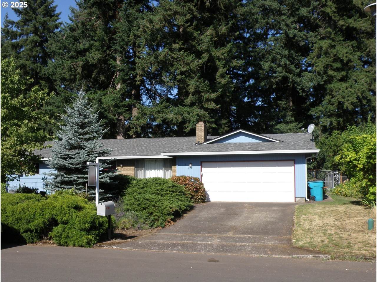 518 144TH Ave - Photo 1