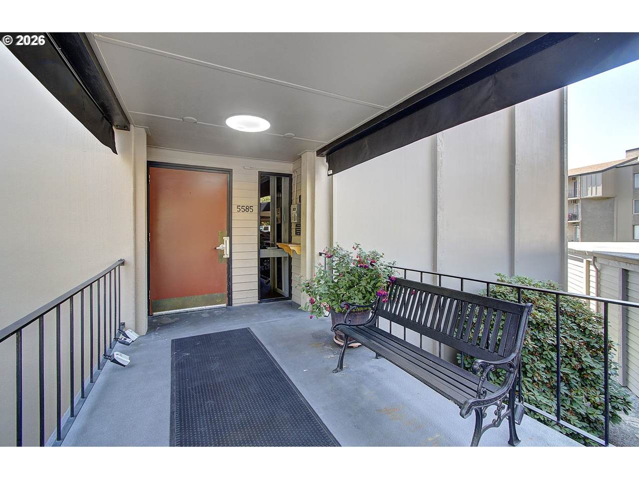 5585 Evergreen Blvd - Photo 1