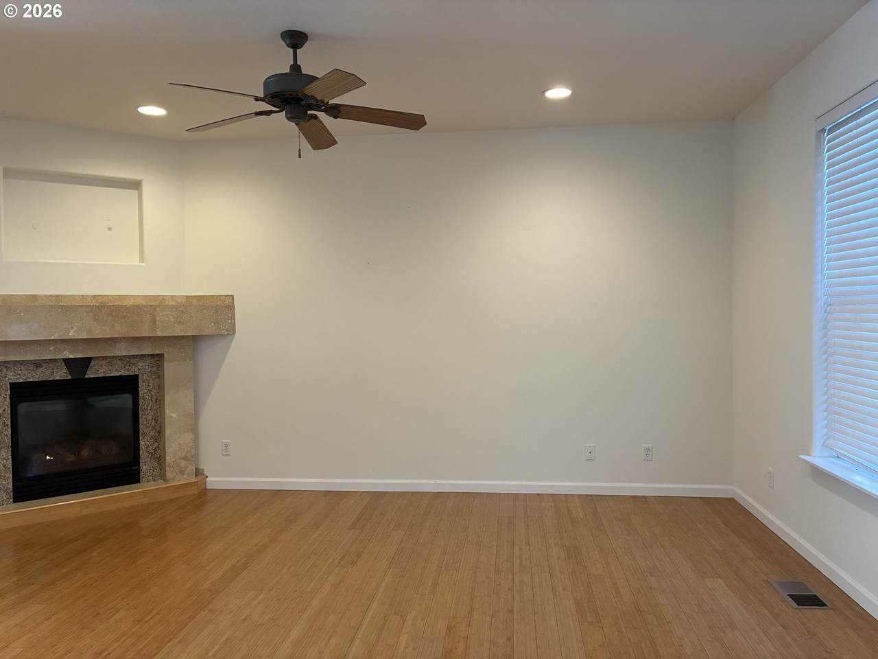 https://bt-photos.global.ssl.fastly.net/portland/1280_boomver_3_152479269-2.jpg
