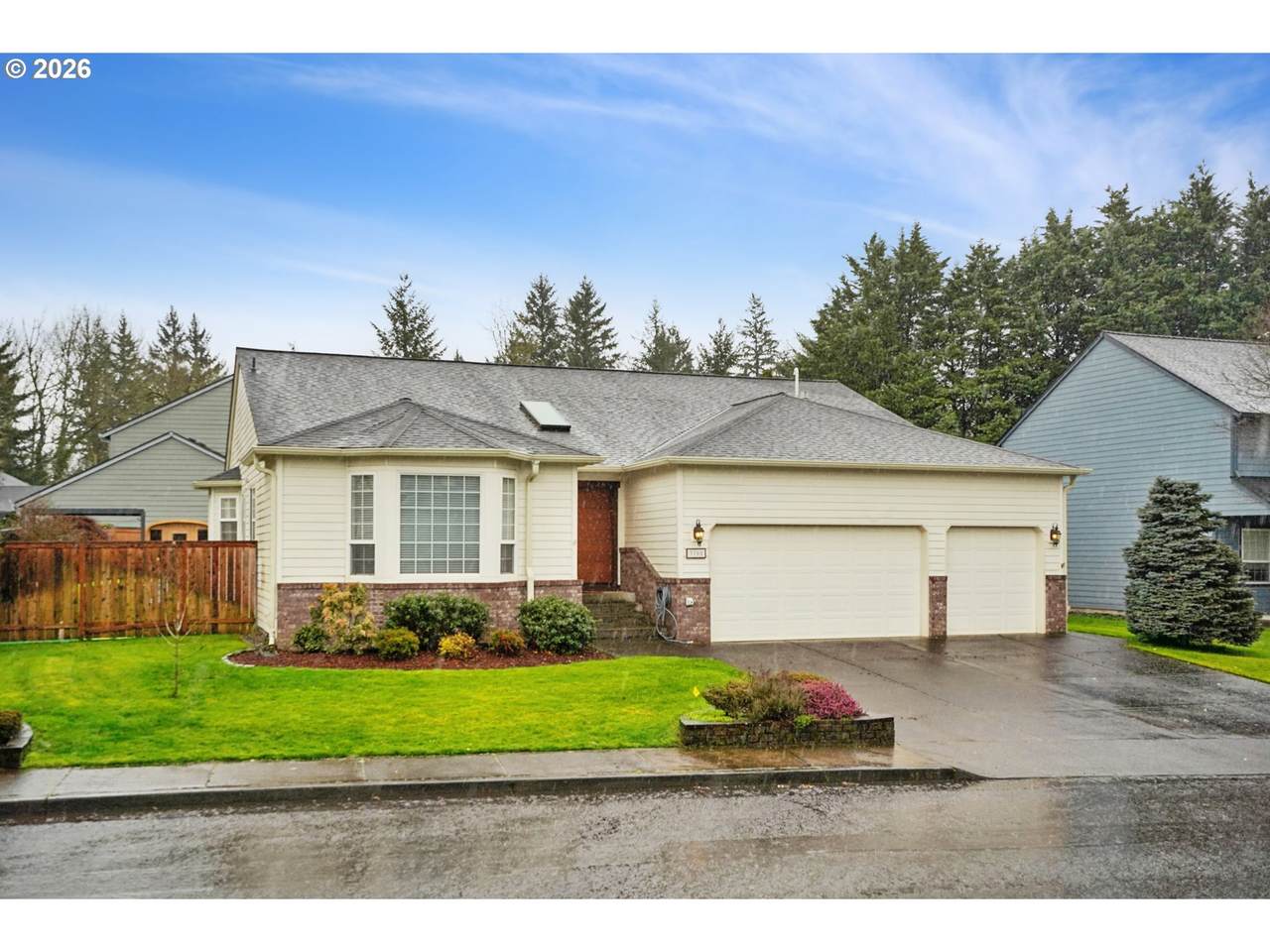 3705 184TH Ct - Photo 1