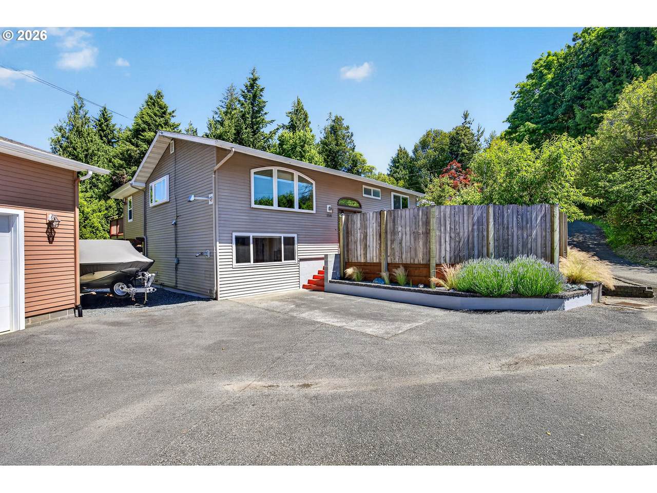 1700 Shelley Rd - Photo 1