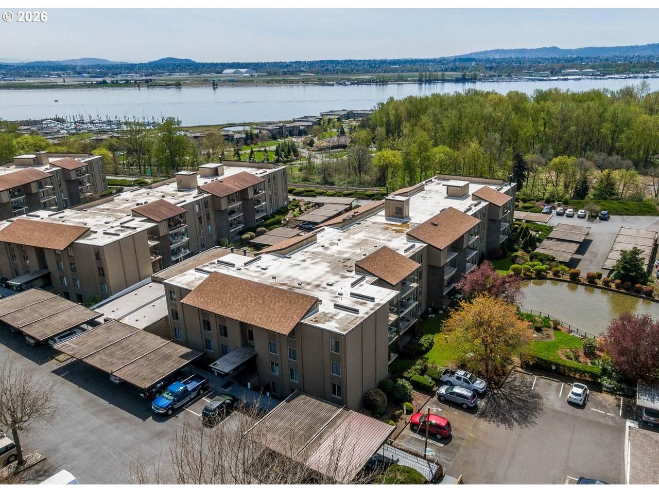 5565 Evergreen Blvd - Photo 1