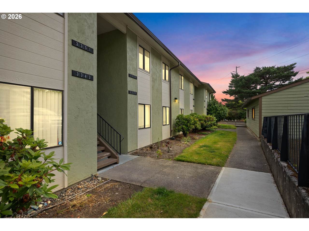 https://bt-photos.global.ssl.fastly.net/portland/1280_boomver_2_169666296-2.jpg