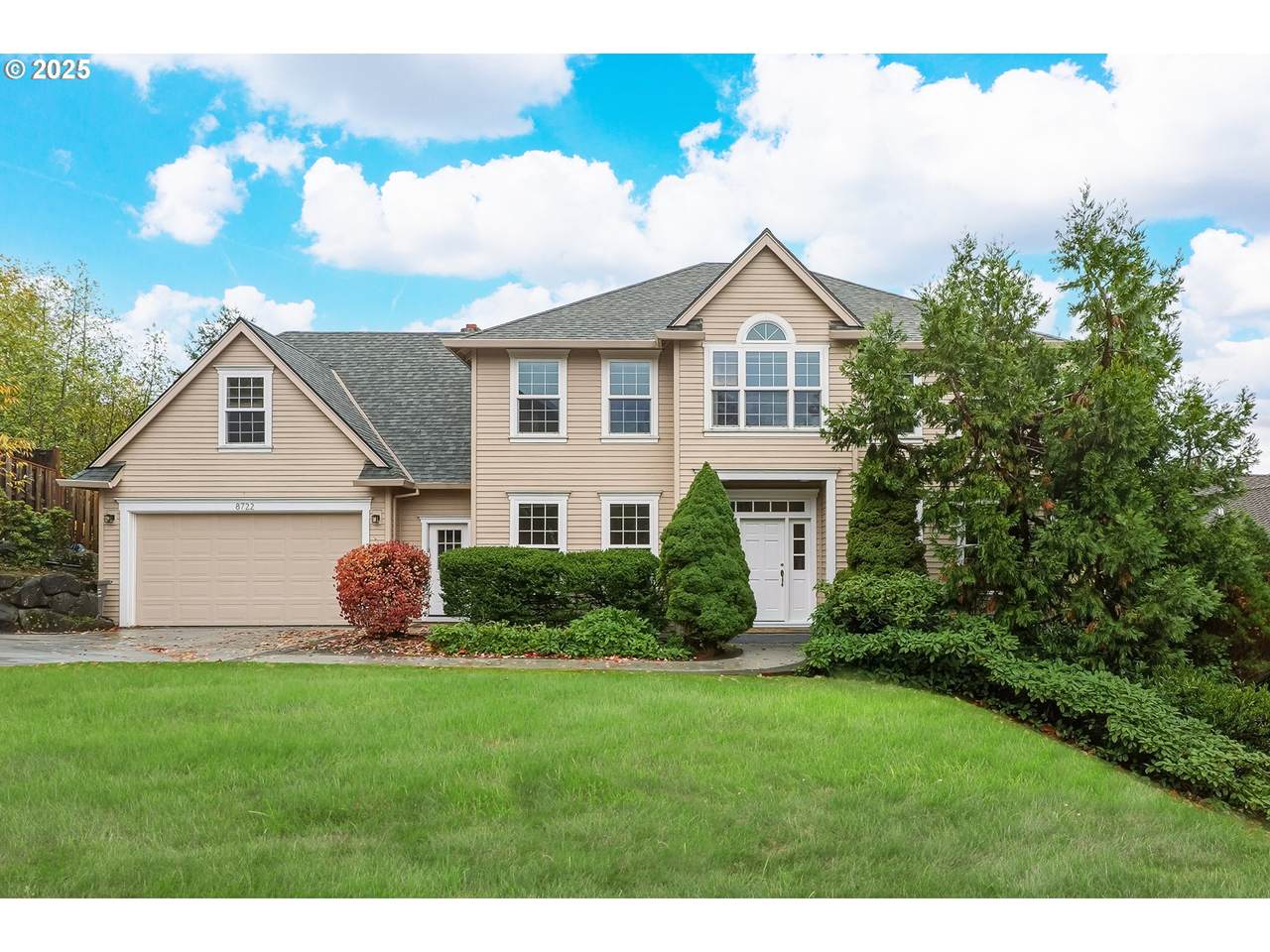 8722 Benson St - Photo 1