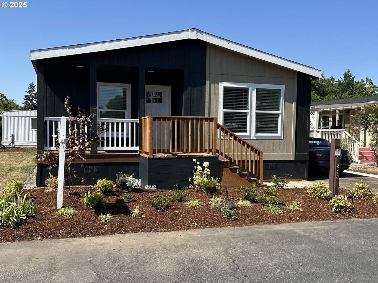 1400 Candlelight Dr - Photo 1