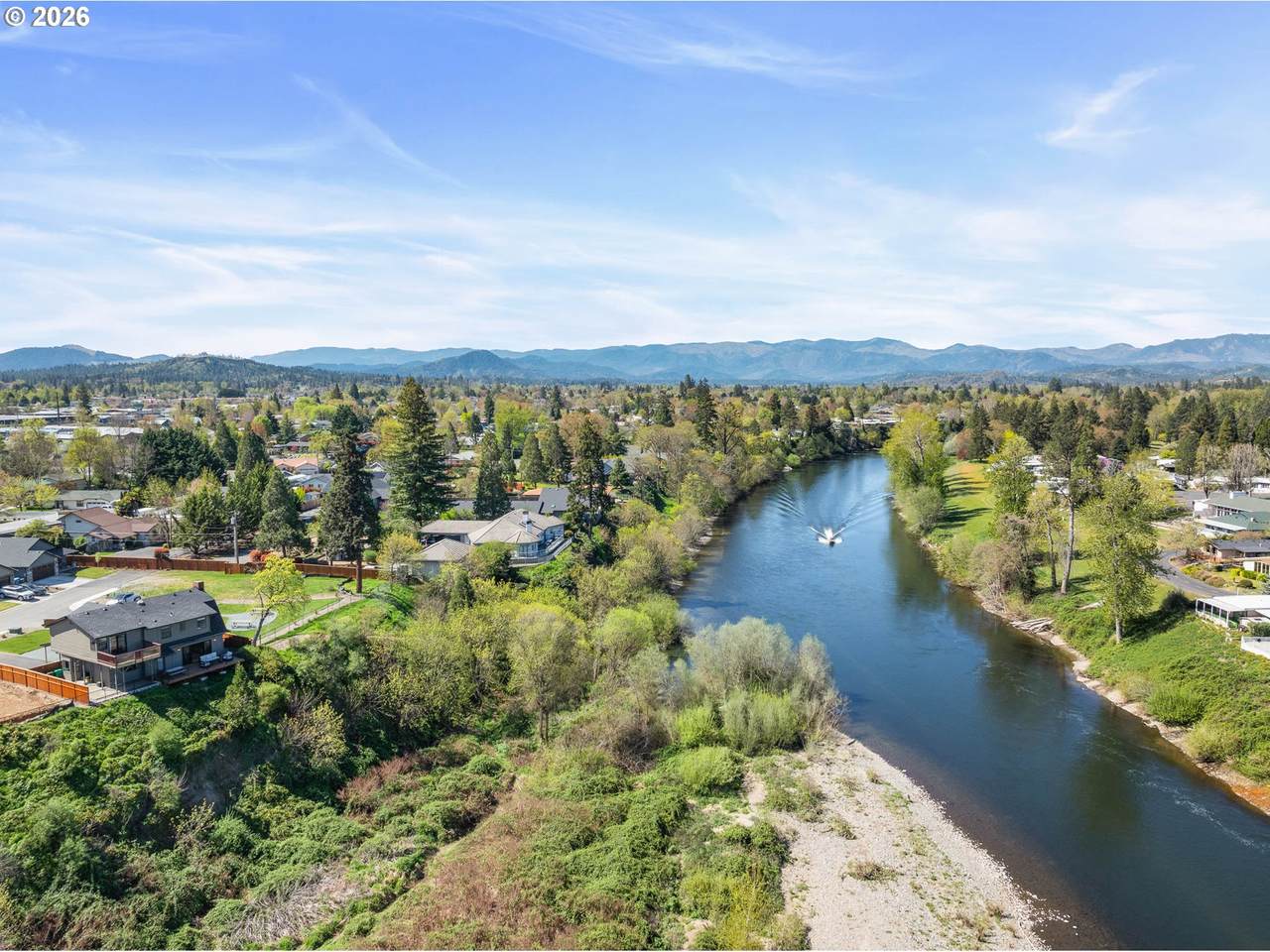 https://bt-photos.global.ssl.fastly.net/portland/1280_boomver_2_179032799-2.jpg