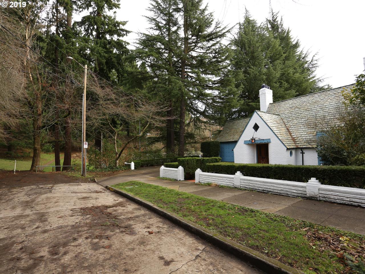 6224 Main St - Photo 1