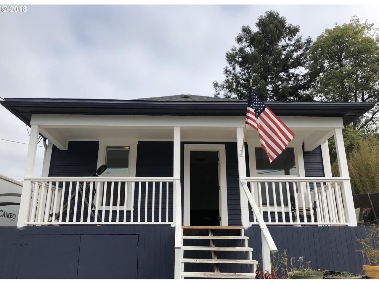 1754 Klamath Ave - Photo 1
