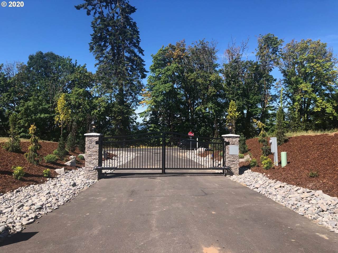 72nd Ct - Photo 1