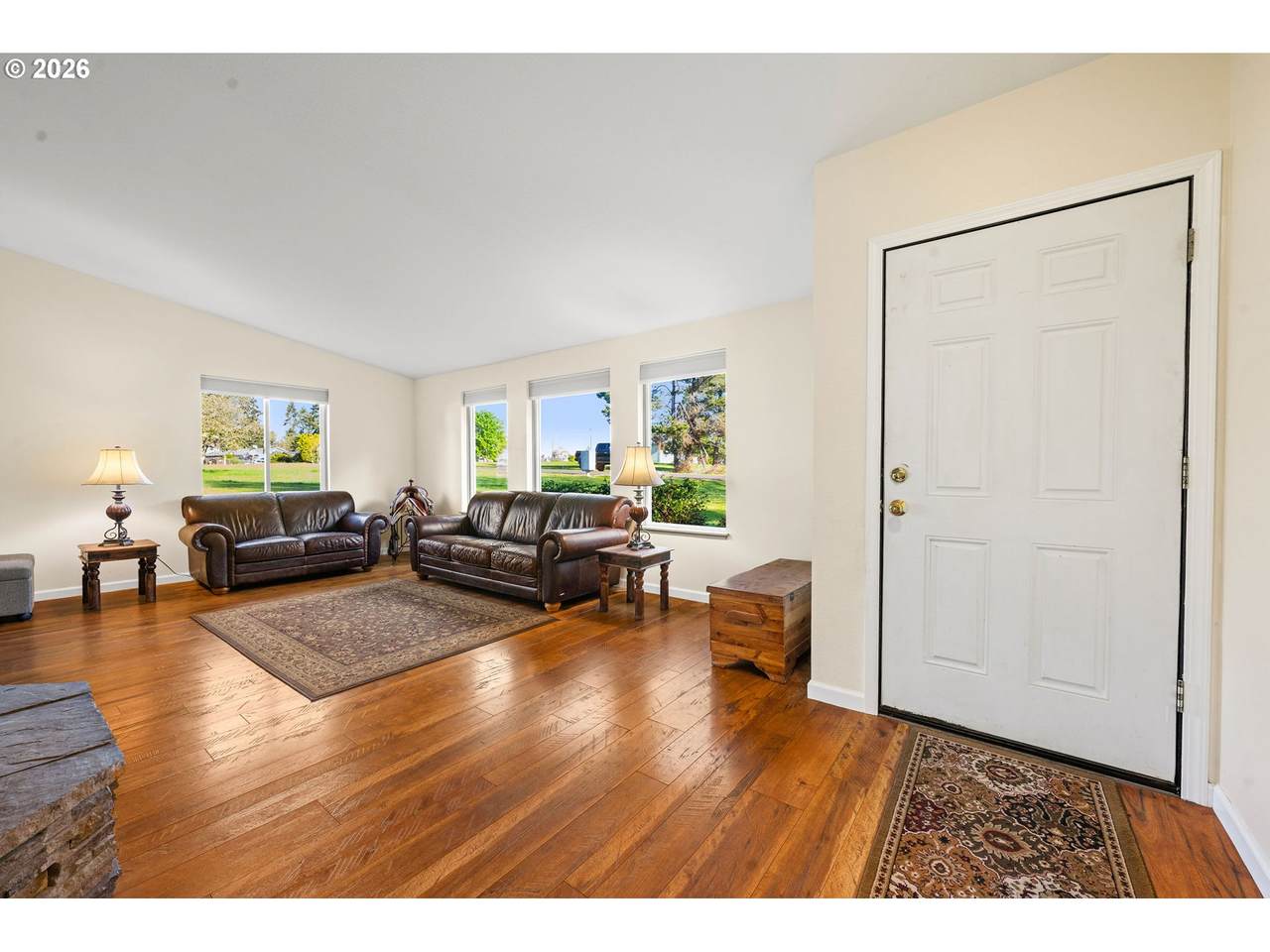 https://bt-photos.global.ssl.fastly.net/portland/1280_boomver_2_183681123-2.jpg