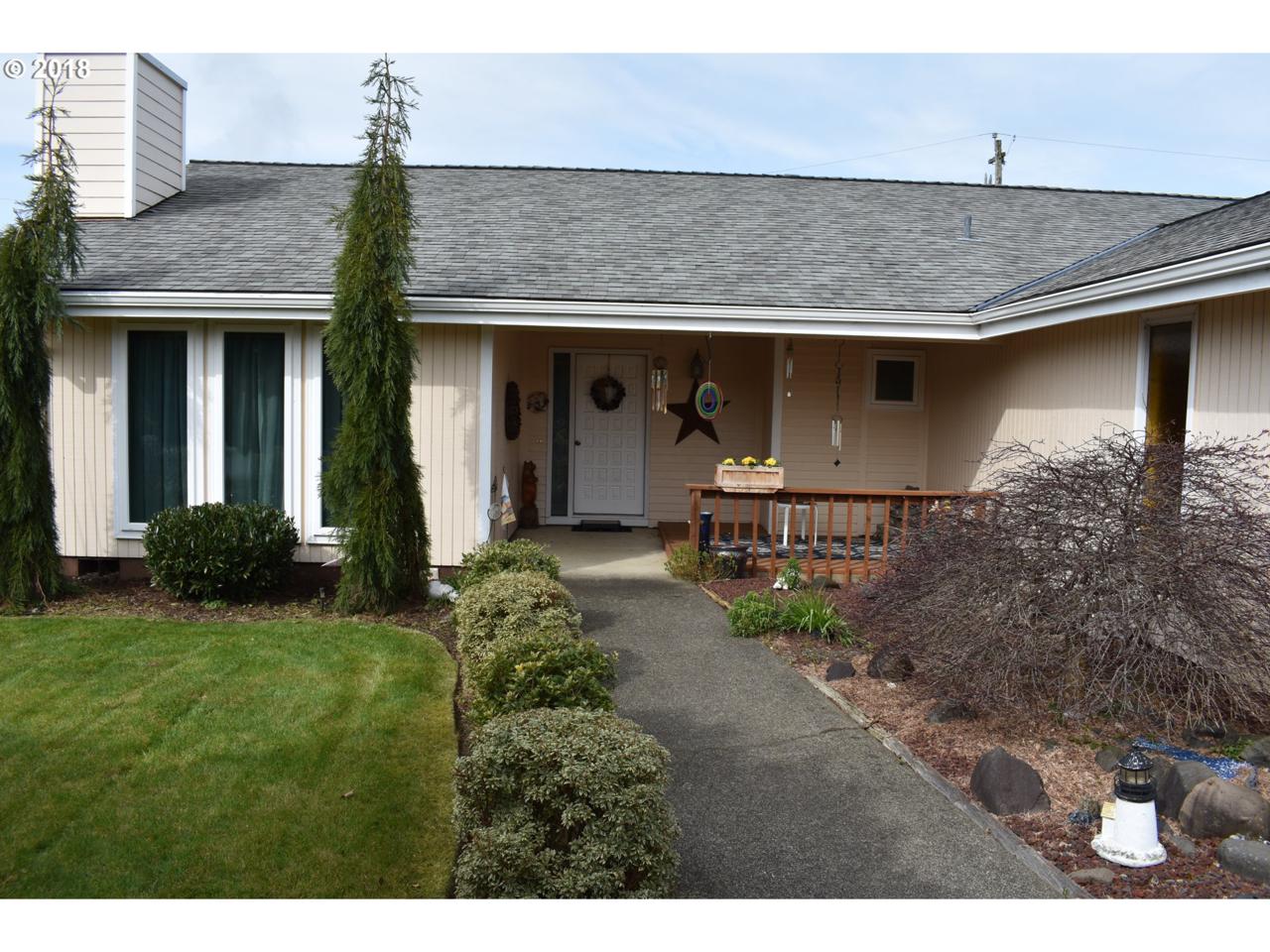 504 Linden Dr - Photo 1