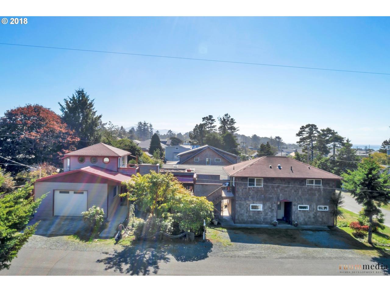 240 Manzanita Ave - Photo 1
