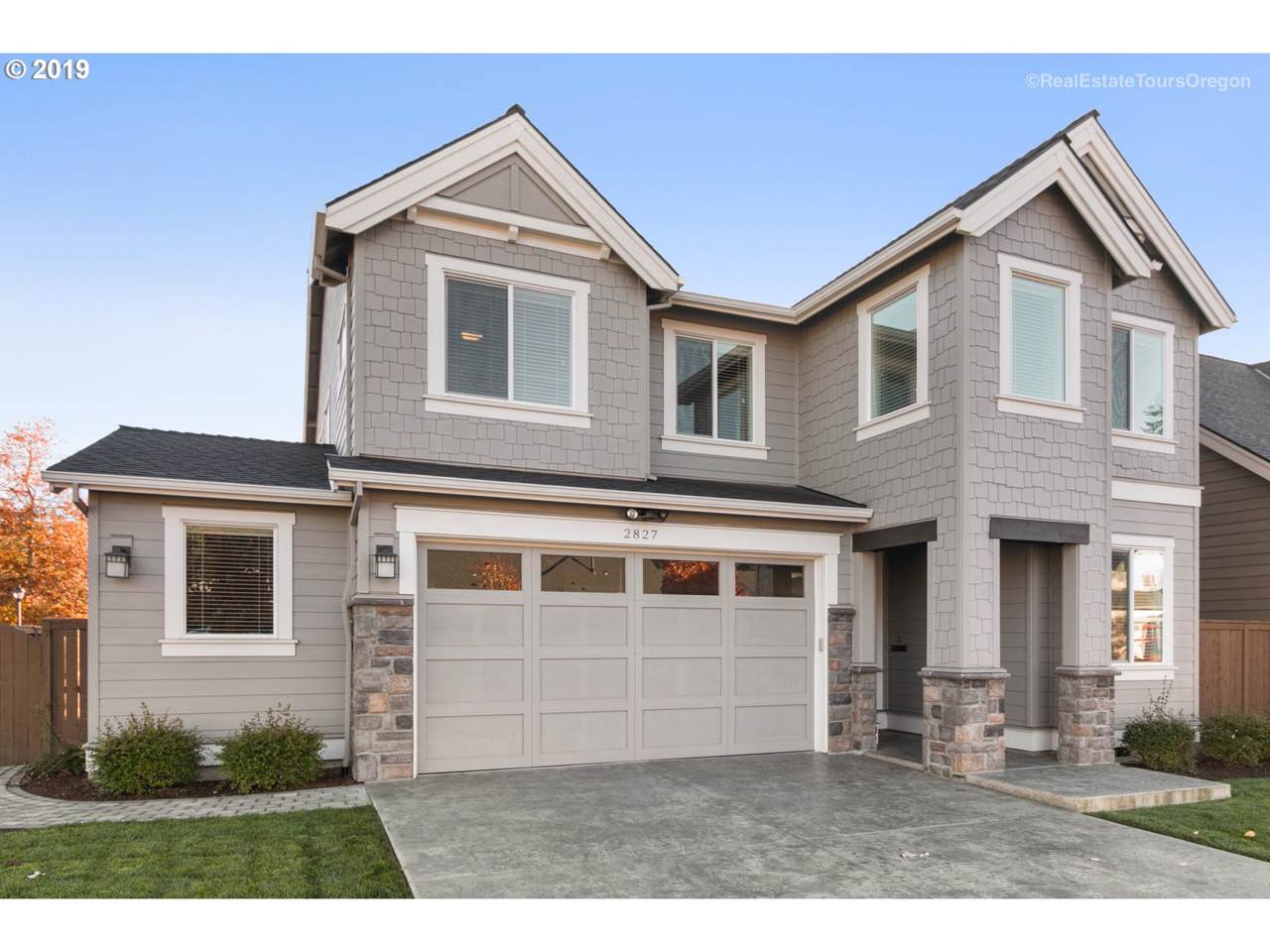 2827 Waibel Dr - Photo 1