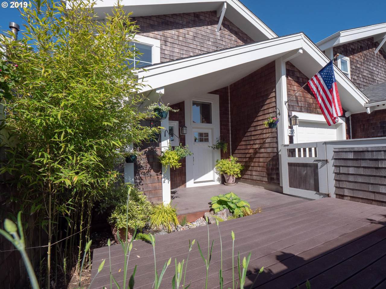 235 Promontory Ln - Photo 1