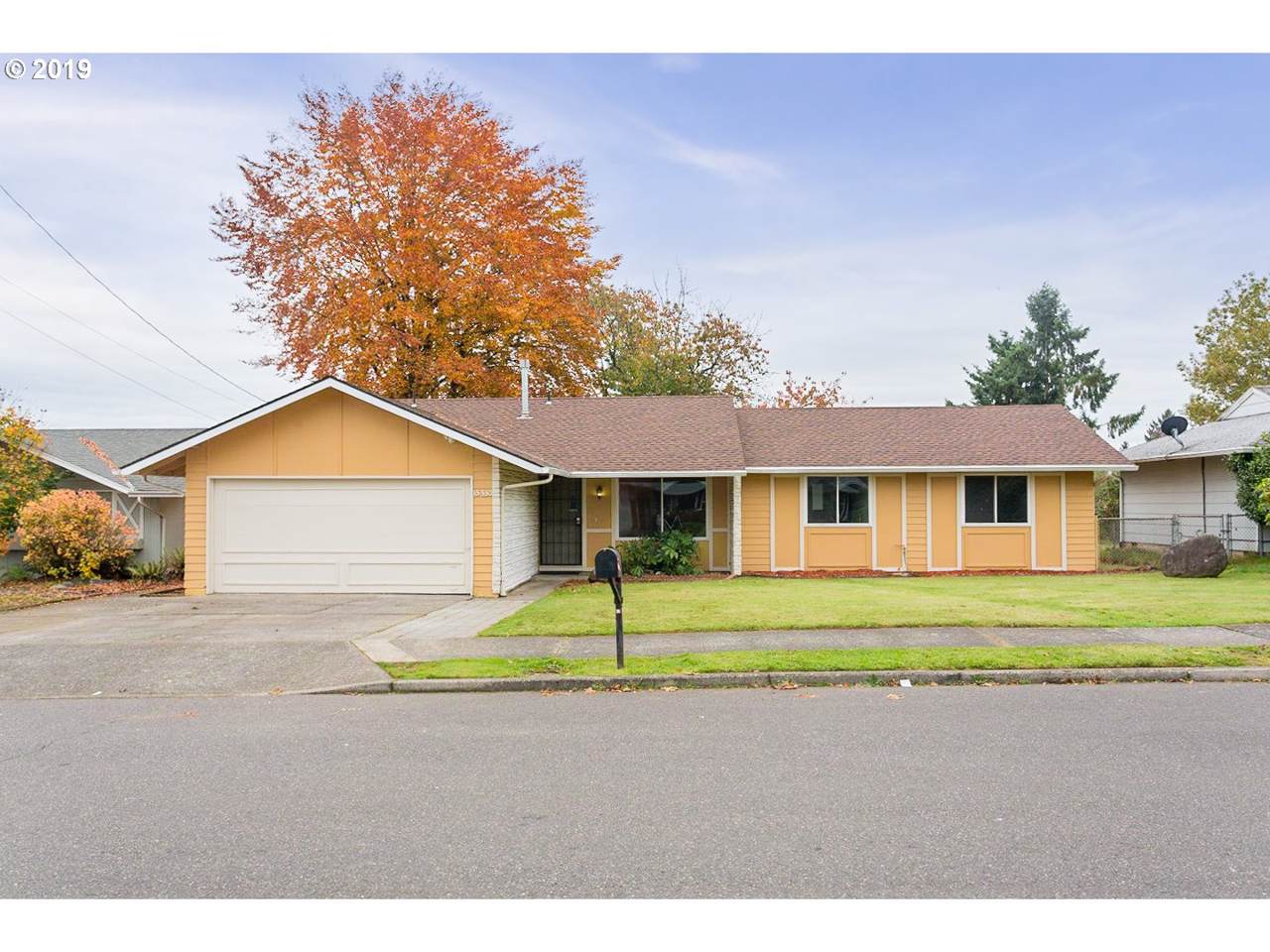 15330 Yamhill St - Photo 1