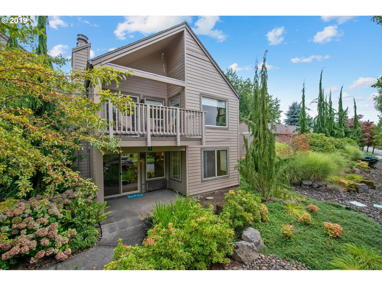 2624 Baypoint Dr - Photo 1