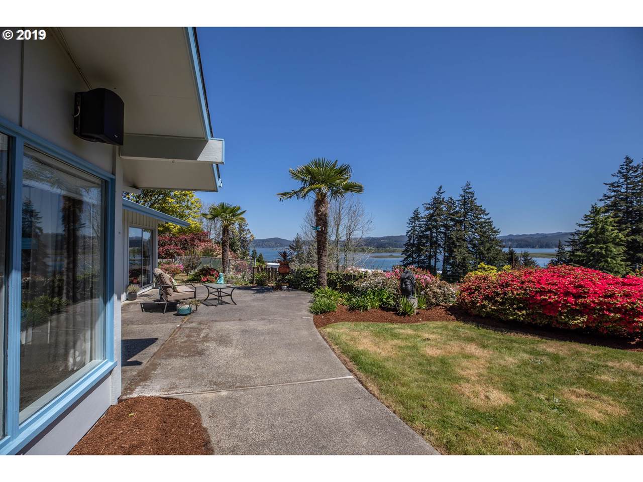 1730 Koos Bay Blvd - Photo 1