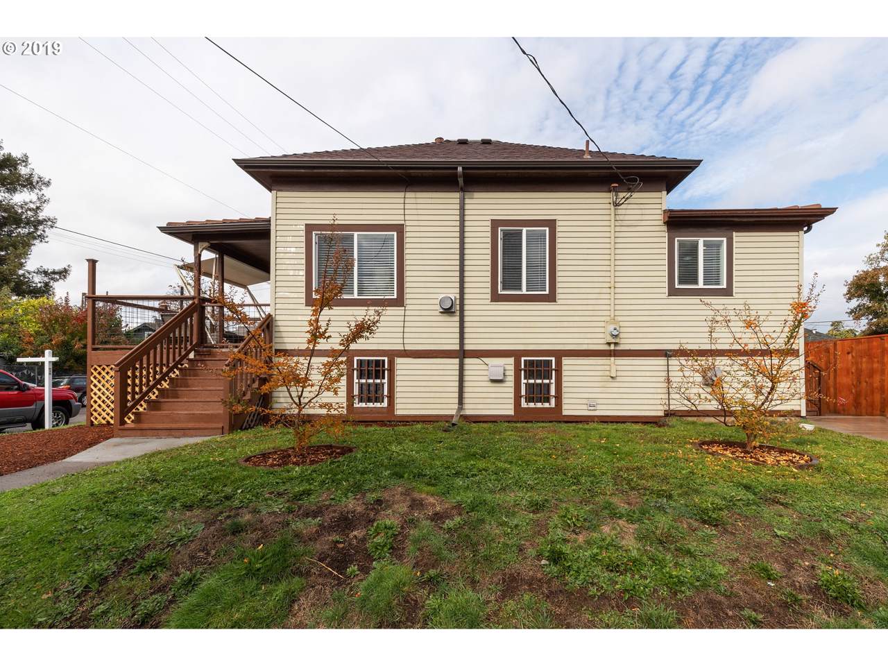 703 Killingsworth St - Photo 1