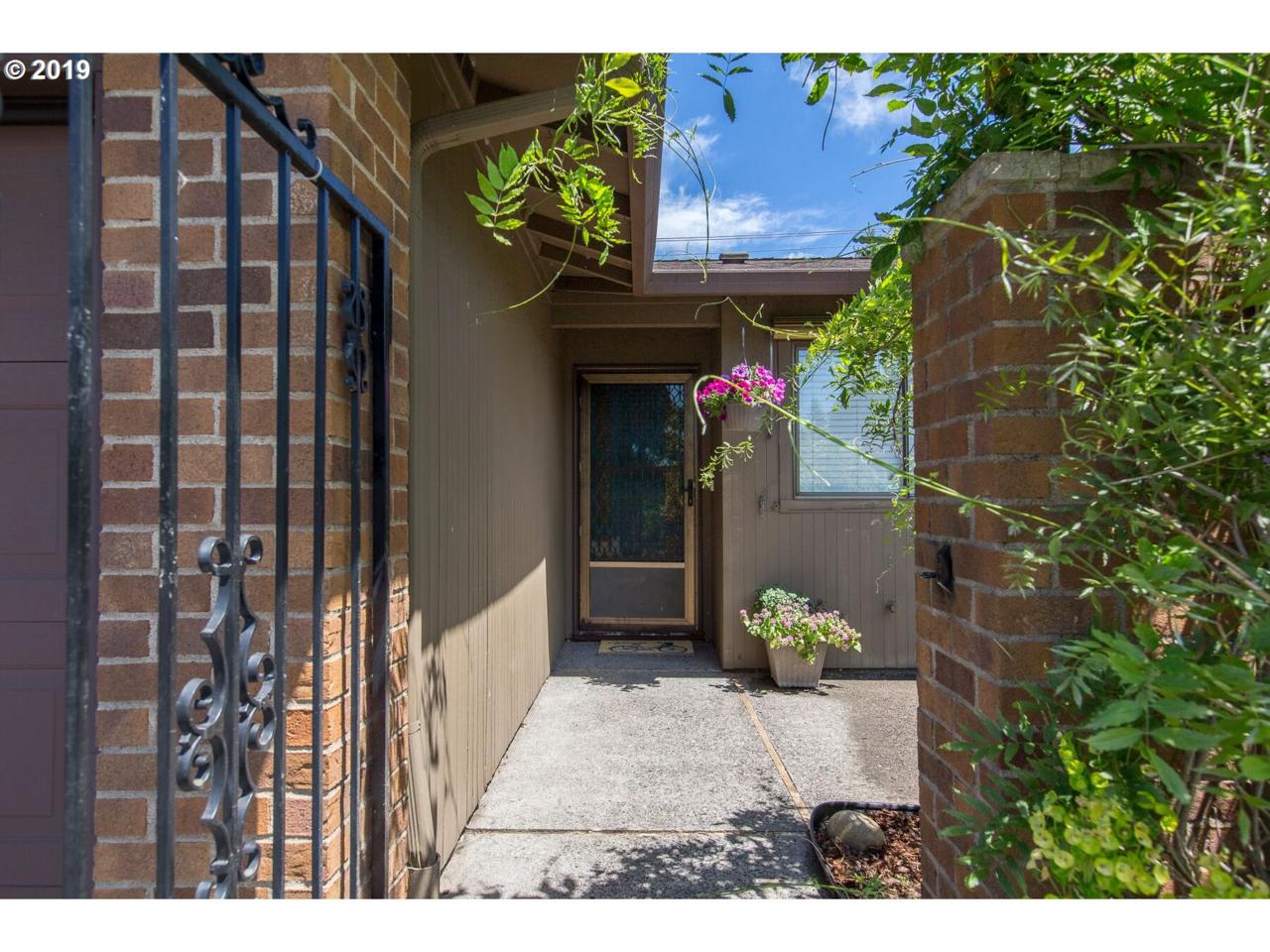 14721 Stanton Ct - Photo 1