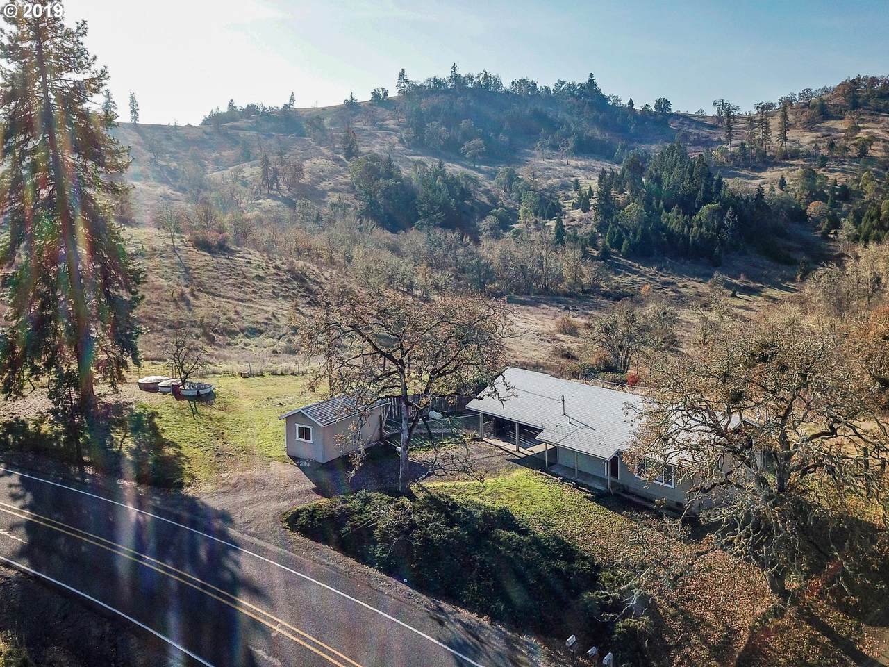 2268 Sunshine Rd - Photo 1