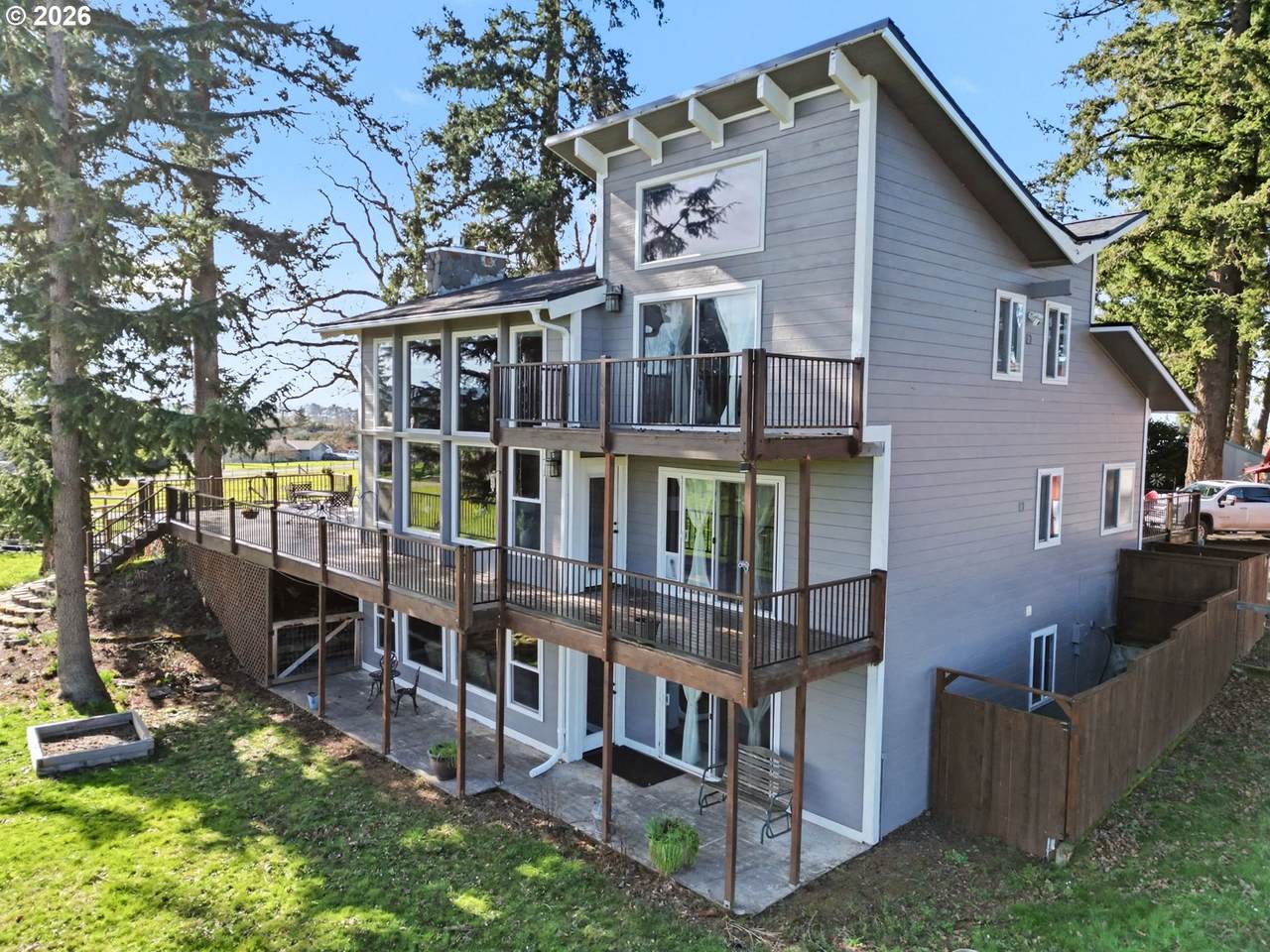 https://bt-photos.global.ssl.fastly.net/portland/1280_boomver_2_199142189-2.jpg