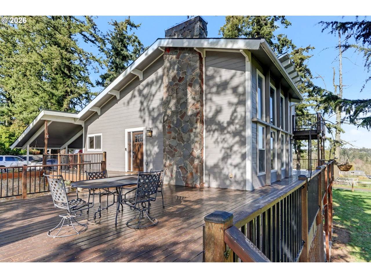 https://bt-photos.global.ssl.fastly.net/portland/1280_boomver_2_199142189-2.jpg