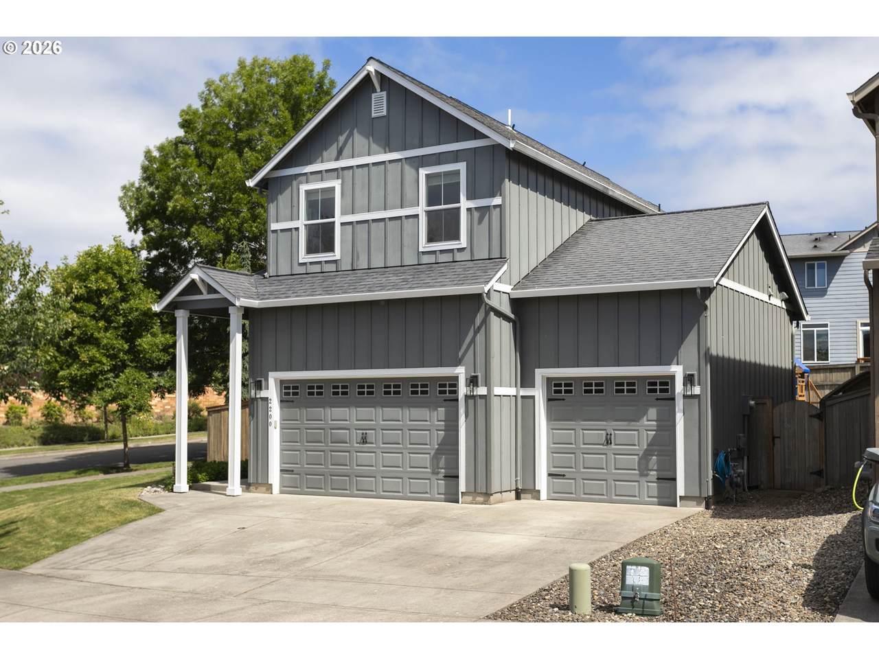 2200 White Salmon Dr - Photo 1