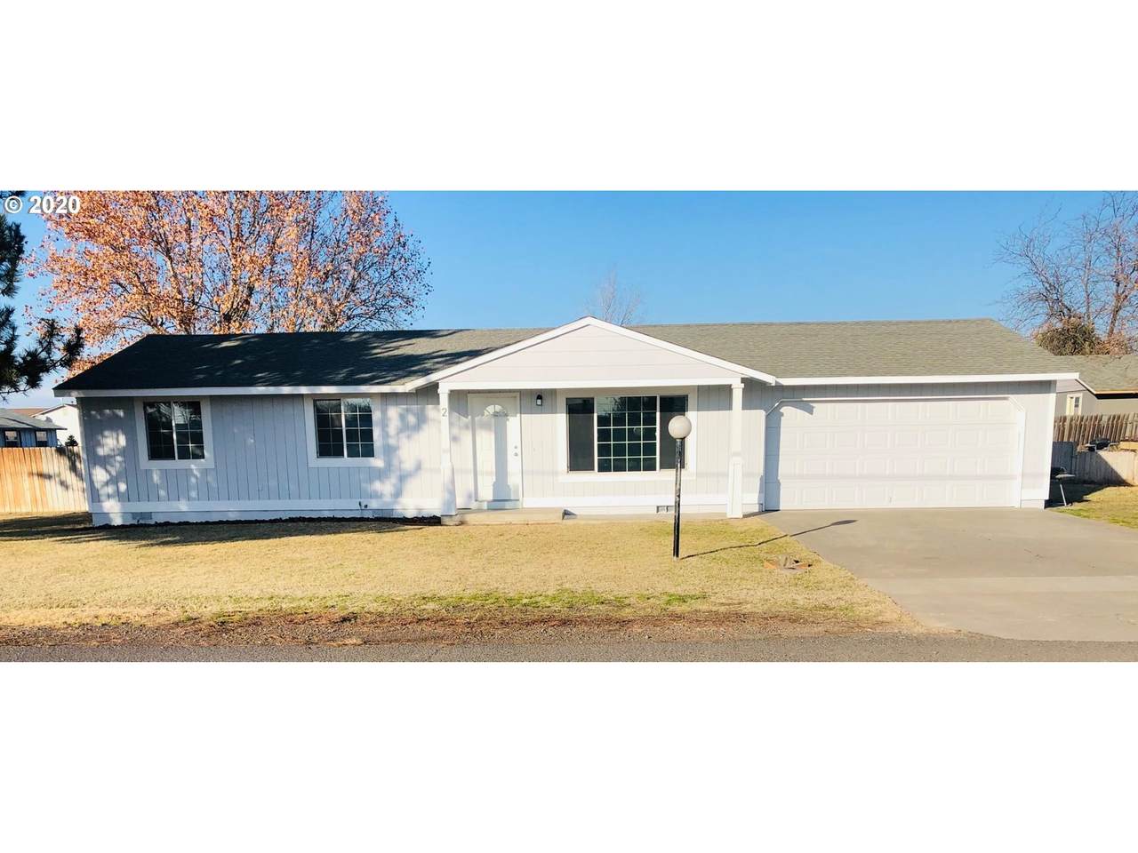 2 Columbia Blvd - Photo 1
