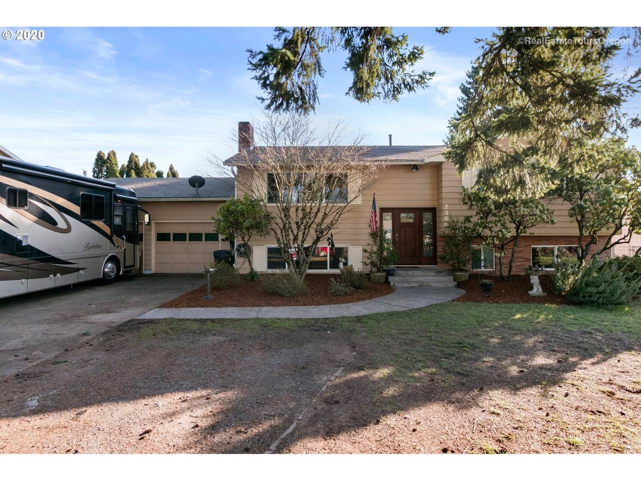 2360 23RD St - Photo 1