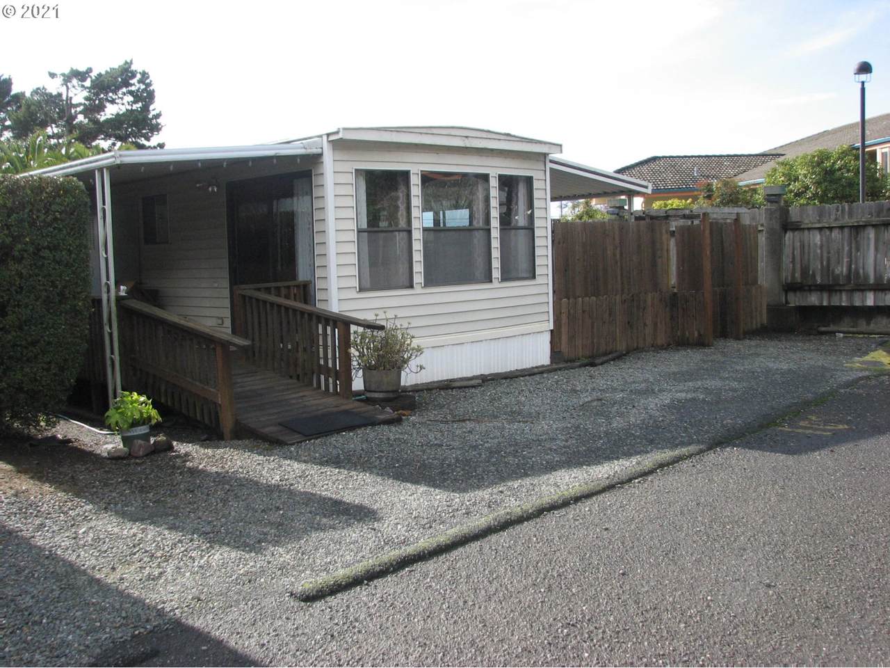 16117 Hwy 101 - Photo 1