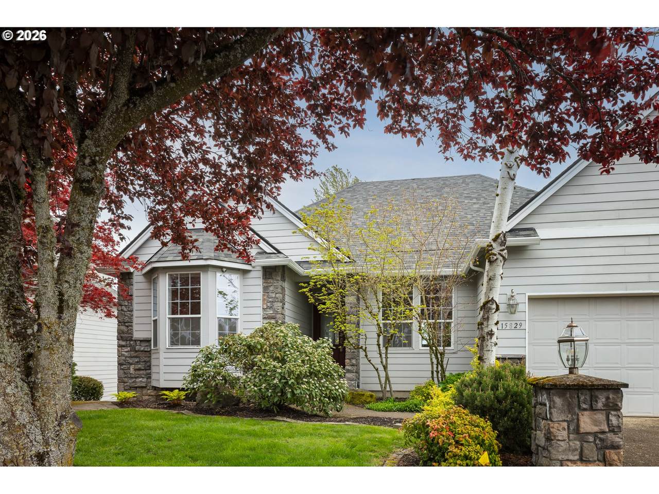 15829 Bybee Dr - Photo 1