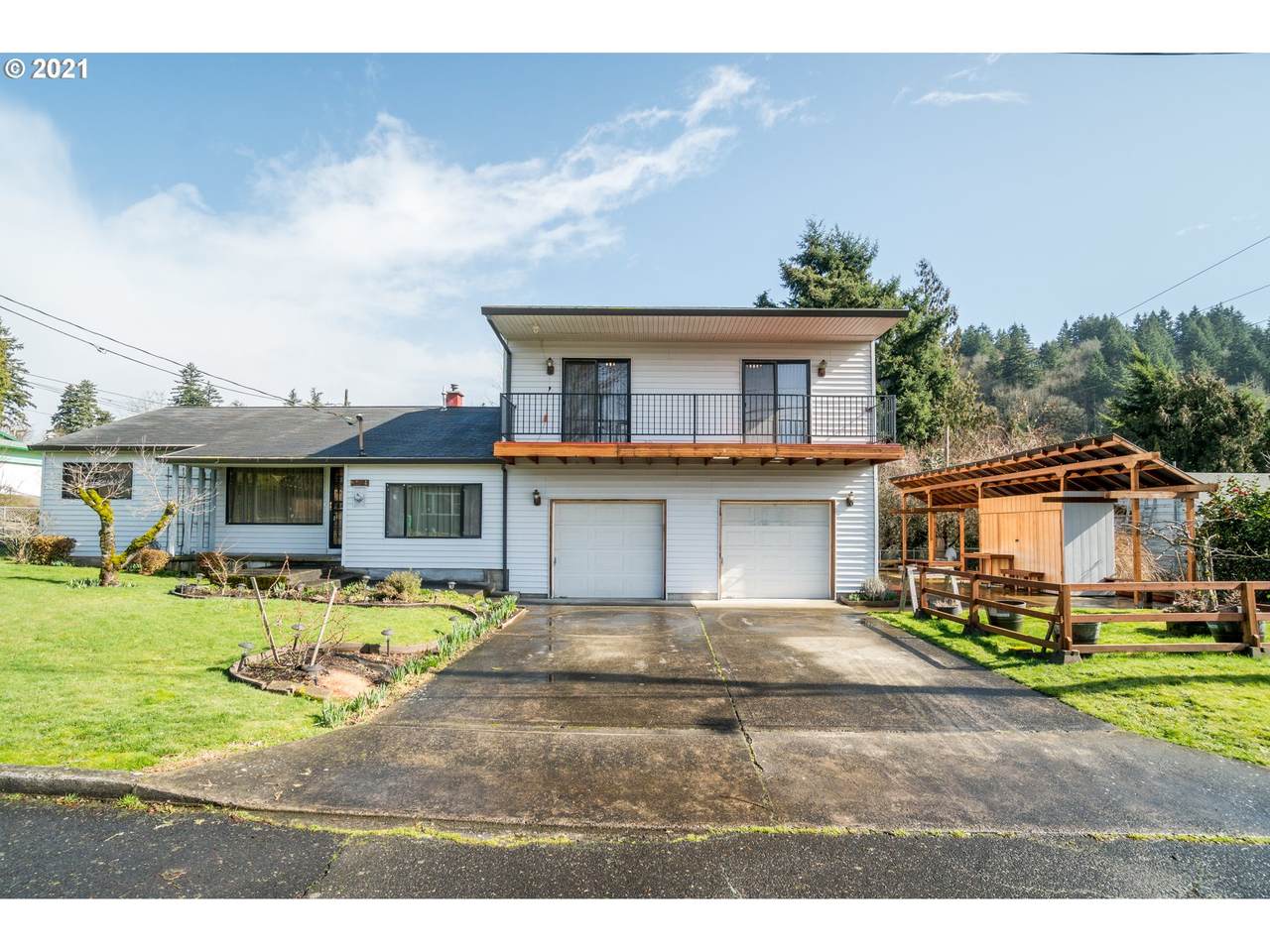 3534 88TH Ave - Photo 1