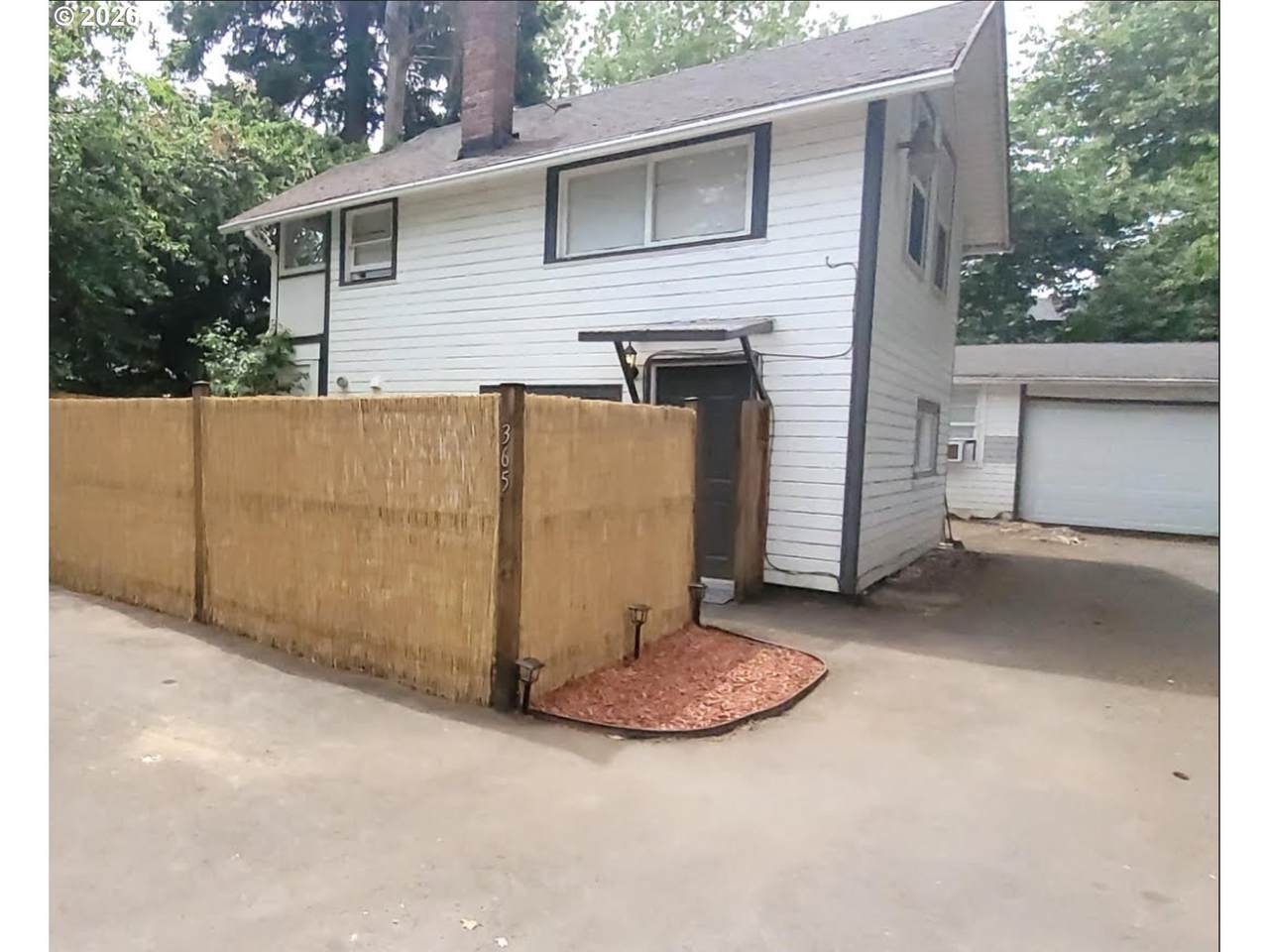 https://bt-photos.global.ssl.fastly.net/portland/1280_boomver_2_208778799-2.jpg