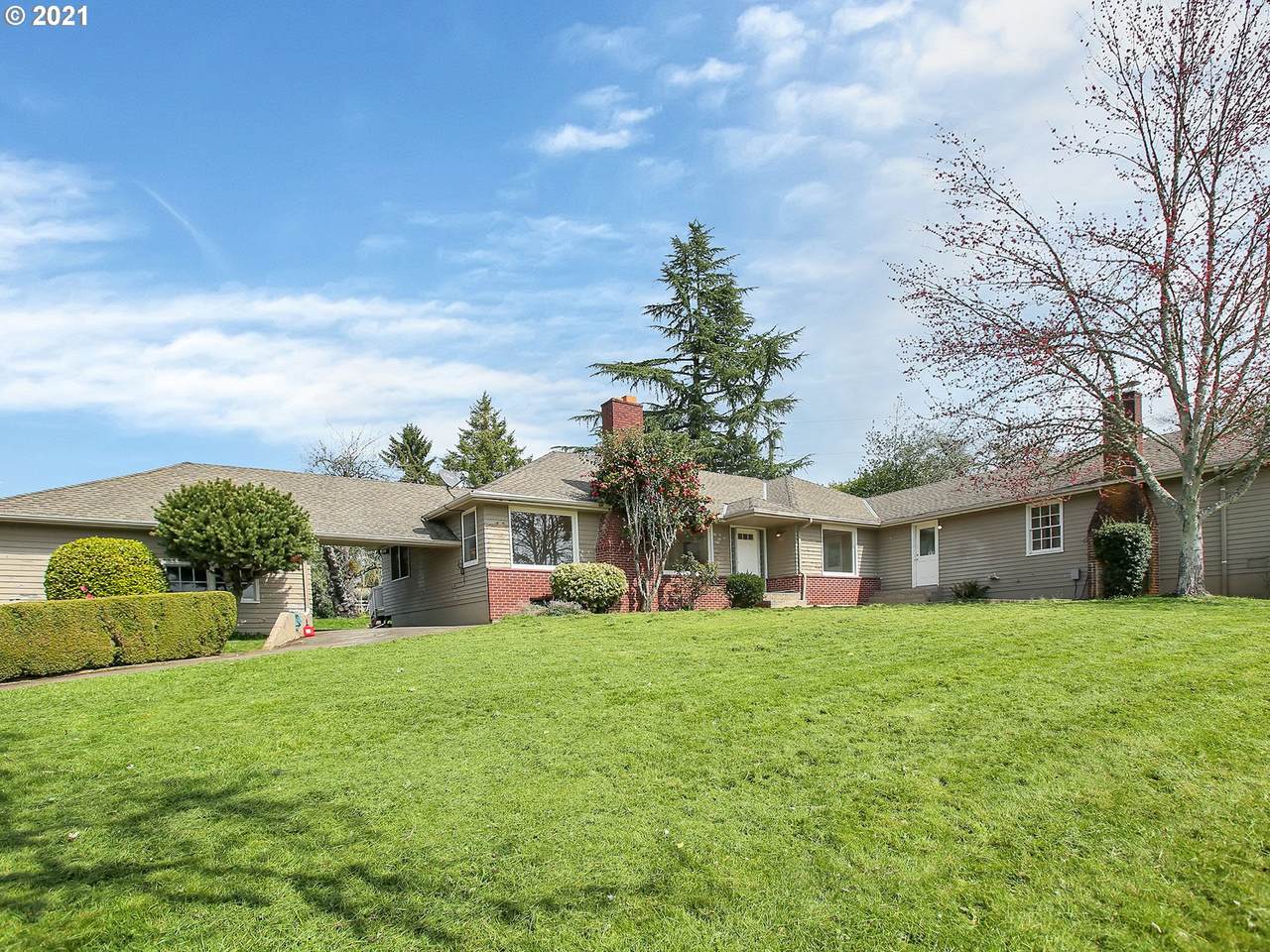 445 Rosemont Rd - Photo 1