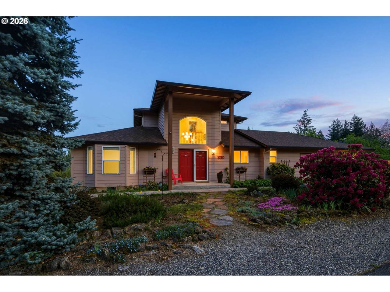 1010 4TH Ave - Photo 1