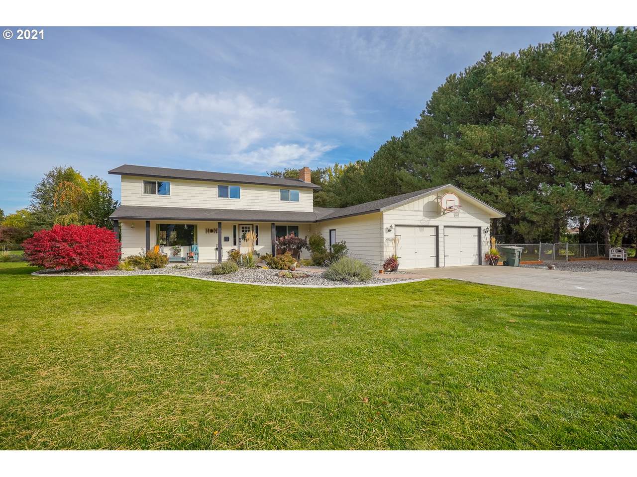 29769 Royce Ln - Photo 1