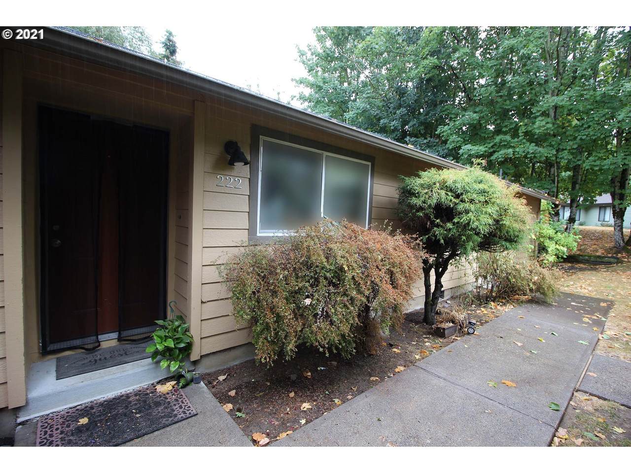 222 Edgefield Ct - Photo 1