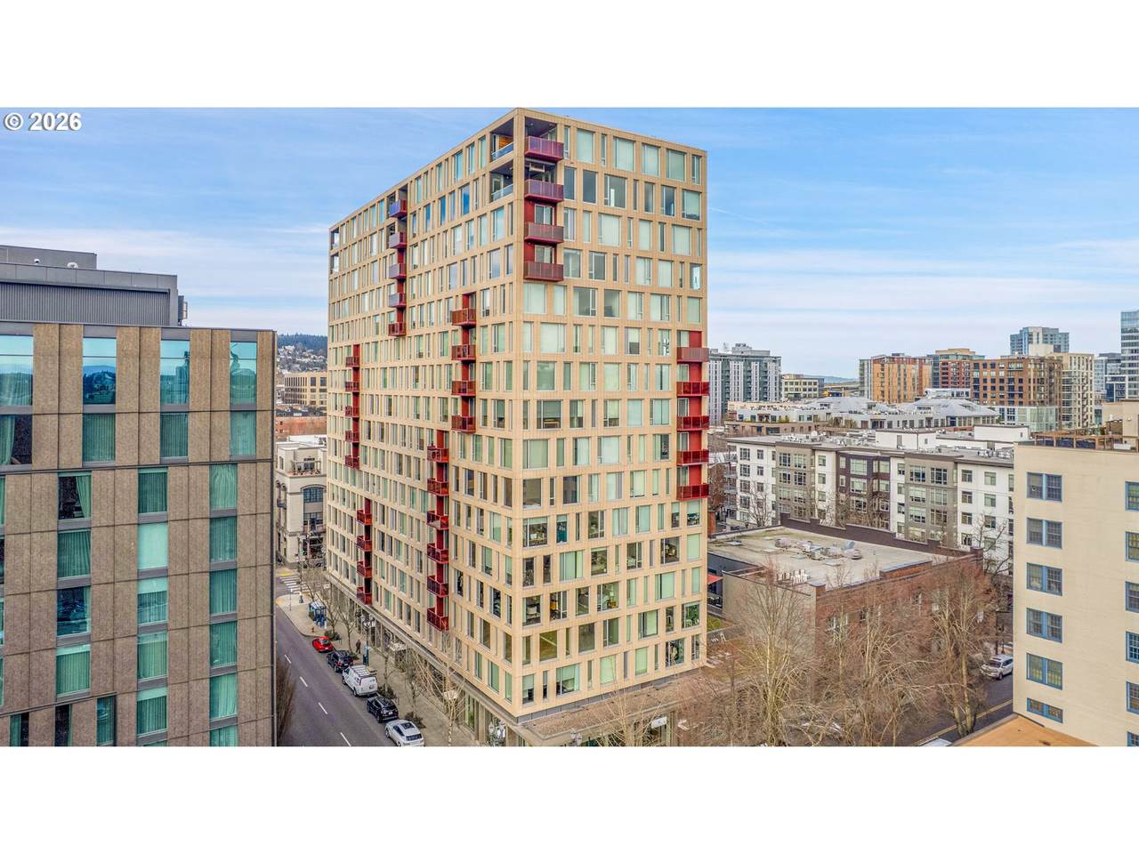 937 Glisan St - Photo 1