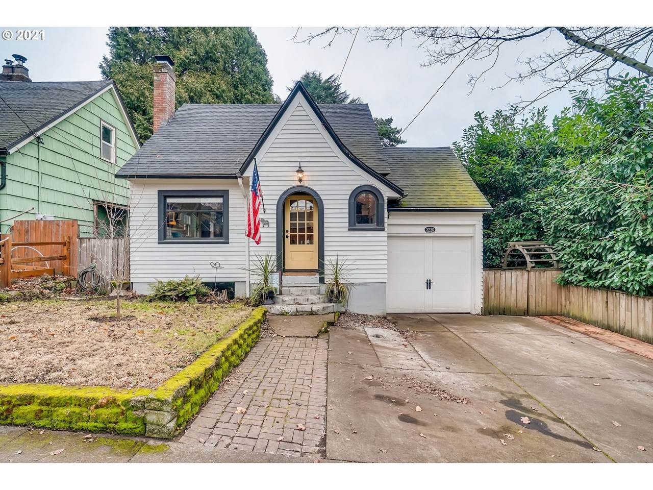 3220 33RD Ave - Photo 1