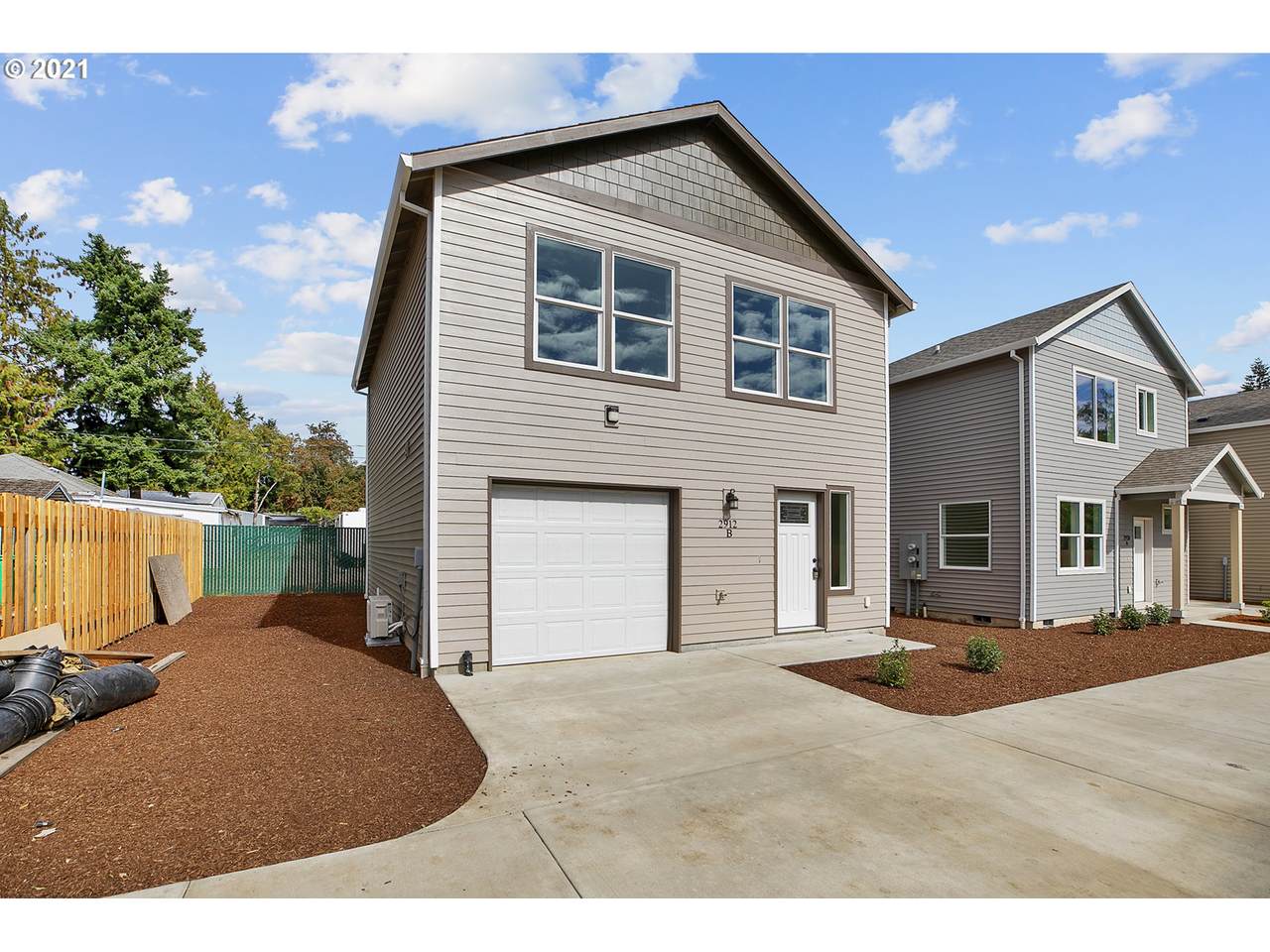 2912 115th Ave - Photo 1