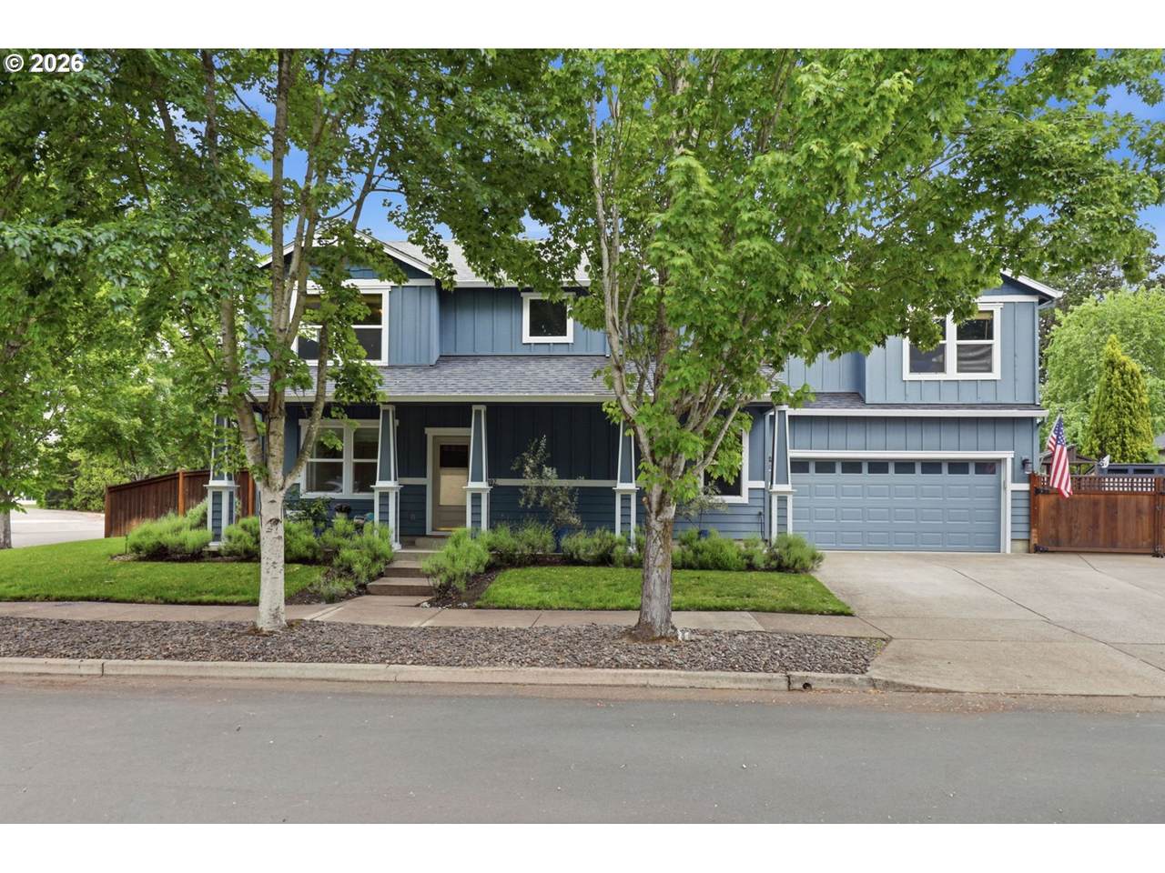 497 Cameron St - Photo 1