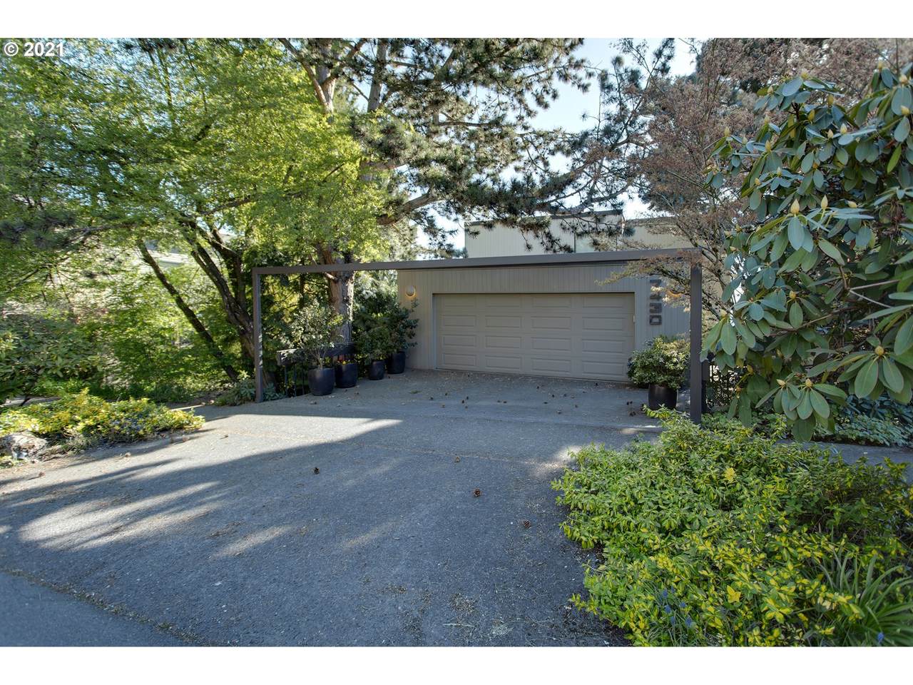 7430 Corbett Ave - Photo 1