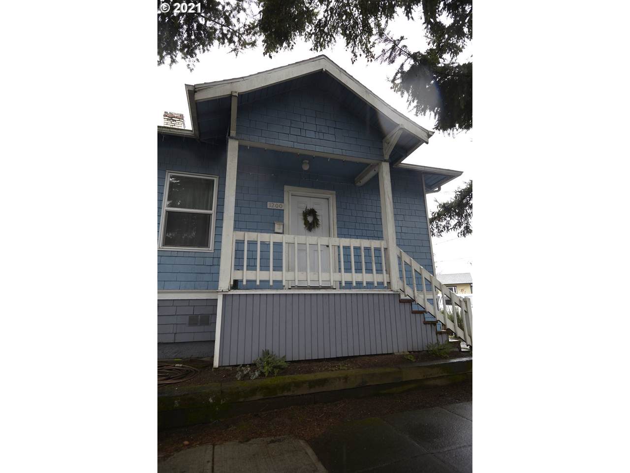 1200 Highland St - Photo 1