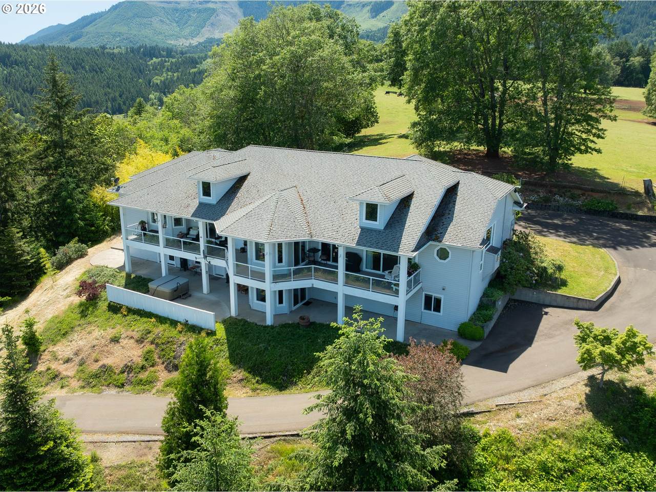 https://bt-photos.global.ssl.fastly.net/portland/1280_boomver_2_219911288-2.jpg